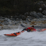 Gøran på surf i Tysfjord